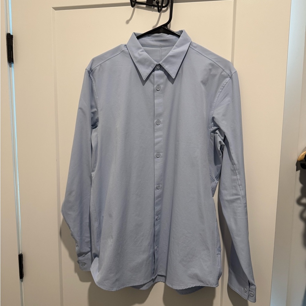 Men's Lululemon New Venture Slim-Fit Button Down - Size M